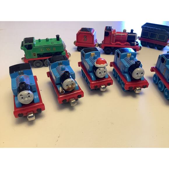 Dies - Picture 2 of 4